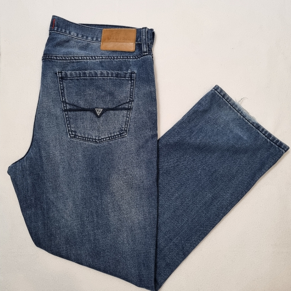 Guess Jeans Mens Size 38×30  Slim Straight Leg Dark Wash Blue Soft Used